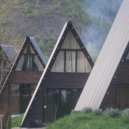 Landhaus Bordzjomi Buitenkant foto