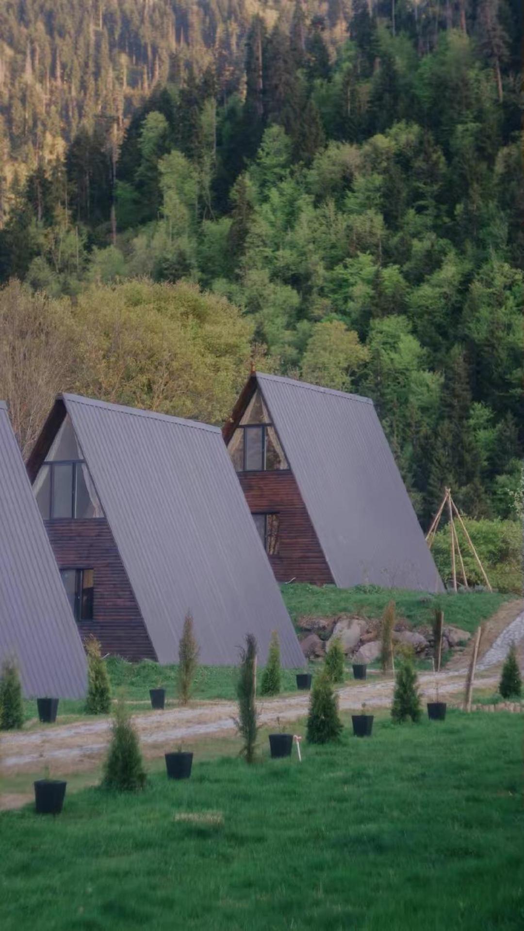 Landhaus Bordzjomi Buitenkant foto