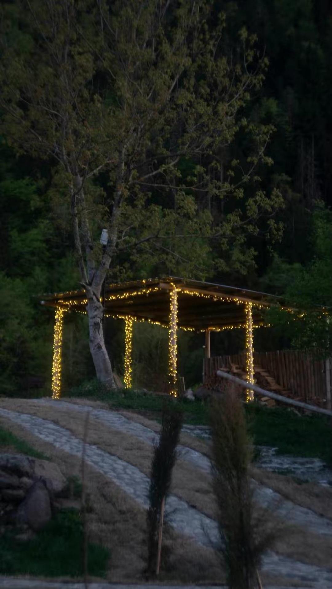 Landhaus Bordzjomi Buitenkant foto