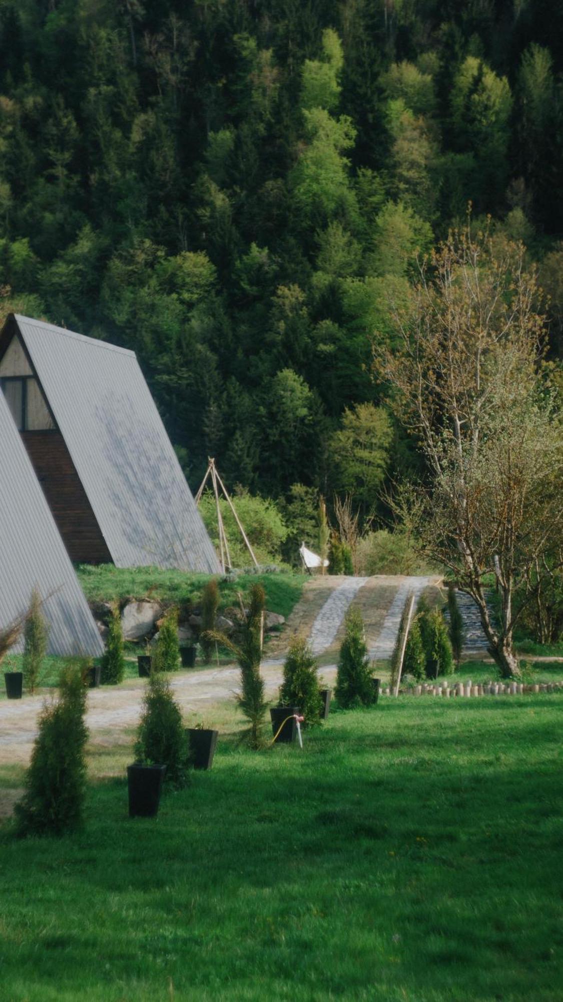 Landhaus Bordzjomi Buitenkant foto